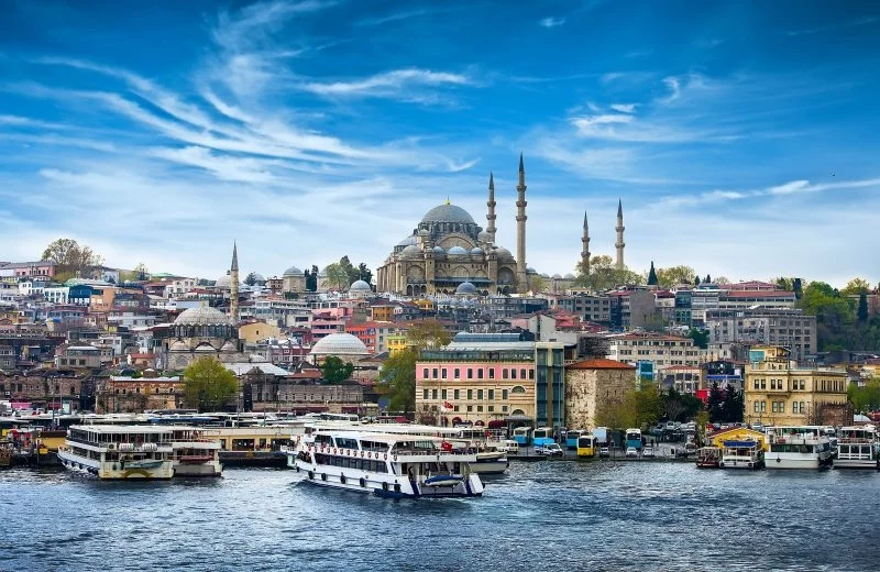 تركيا 2022.. توقعات بتجاوز عائدات السياحة 30 مليار دولار