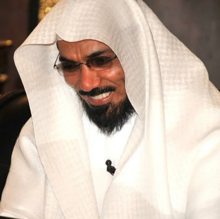 ثوب آدم!