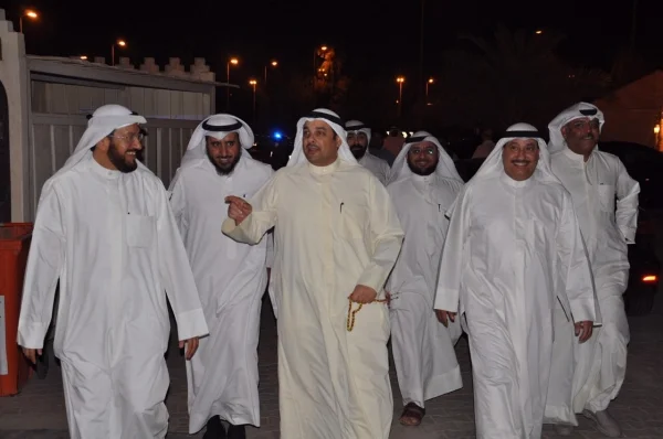 الصانع: صاحب السمو أمير البلاد استطاع بحنكته وحكمته وأد الفتنة