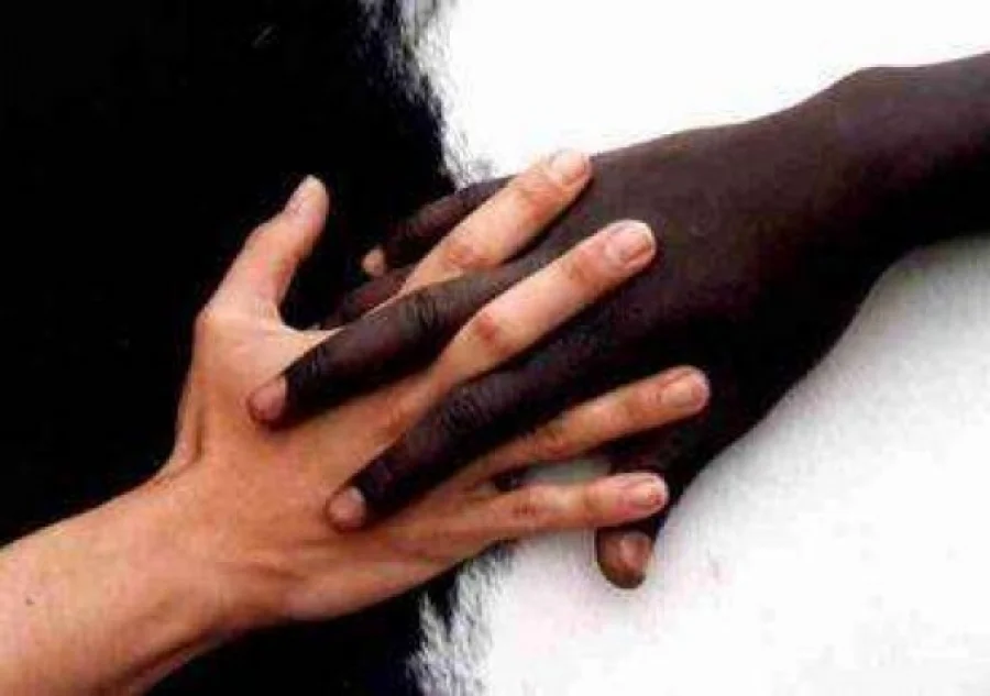 الألوان المتفاضلة