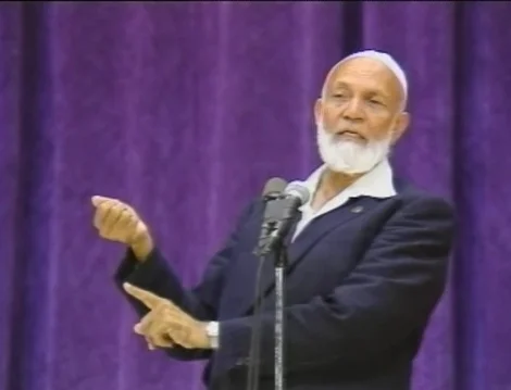 الشيخ أحمد ديدات.. خطب تنوب عن الكتائب